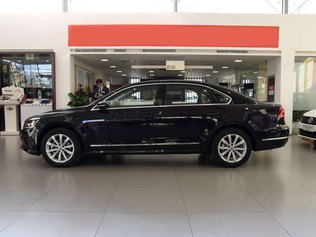 帕薩特(4座)詳情參數(shù)_租車(chē)價(jià)格